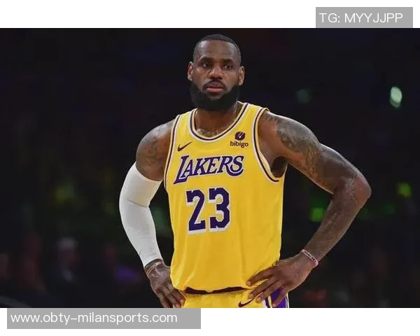 多少球迷期待勒布朗昨日的重大决定与未来动向