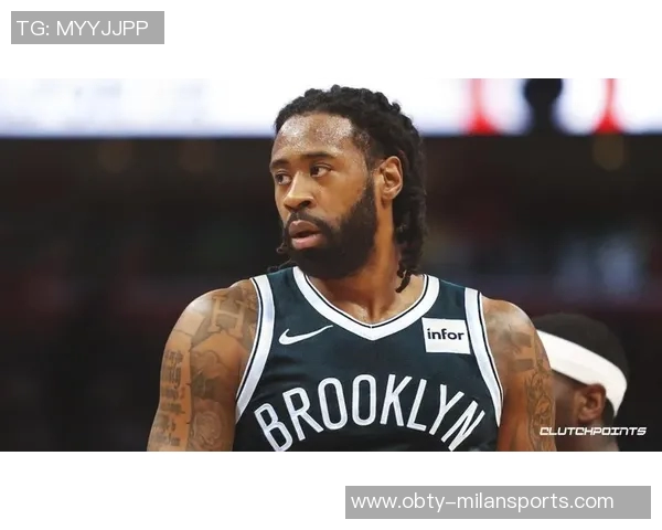 小乔丹季前赛无球队签约训练之余担任孩子私人司机的生活分享 小乔丹季前赛无球队签约训练之余担任孩子私人司机的生活分享