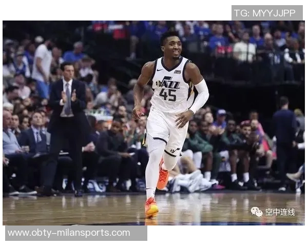 米切尔半场表现亮眼5中3贡献7分1板2助2断展现潜力