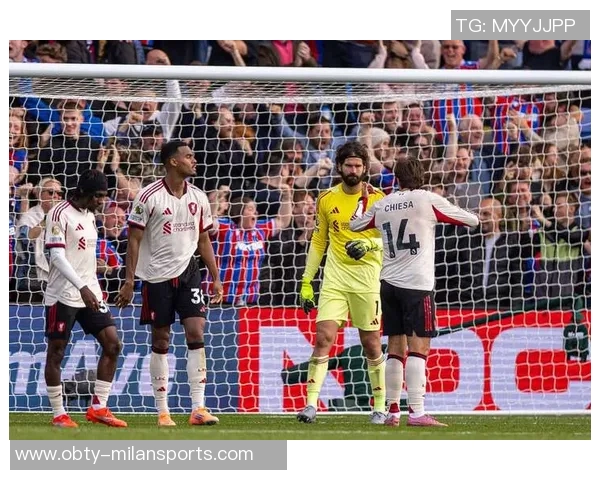 斯洛特谈英超失利与水晶宫绝杀称联赛杯阵容尚未确定