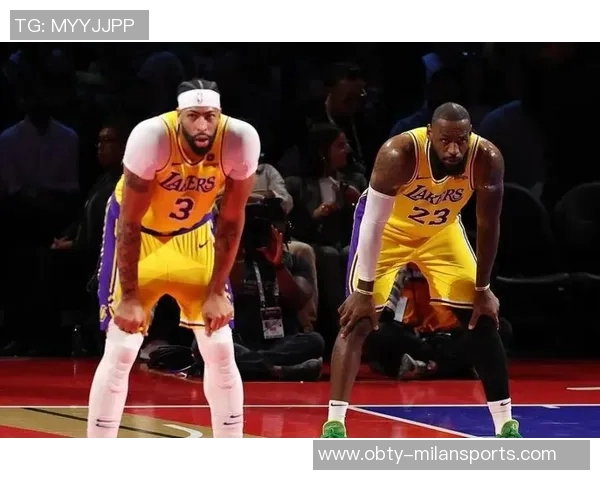 浓眉与詹姆斯揭幕战战绩对比揭示NBA历史中的输球尴尬纪录 浓眉与詹姆斯揭幕战战绩对比揭示NBA历史中的输球尴尬纪录